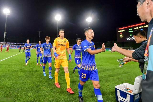 央视揭露投资骗局：1.2亿项目仅搭建5个仓棚